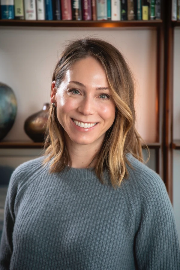 Dr. Lindsey Gagnon
